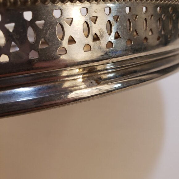 Vintage 10” Formica Serving Tray Wood Grained Formica & reticulated Silverplate - Picture 7 of 8